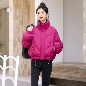 超好看显白玫红色羽绒服女短款2025冬季新款洋气灯笼袖白鸭绒外套图片