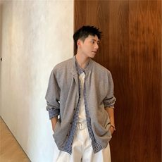灰色