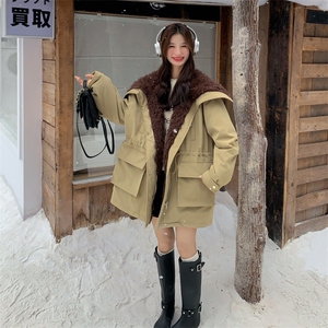 新款现！羊羔毛拼接派克服羽绒服工装外套2C133-6001-P275-K408图片