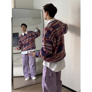 美式情侣宽松慵懒风软糯针织衫秋季潮牌复古条纹毛衣男鹿毛绒毛衣图片