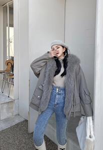 2022狐狸毛派克服图片
