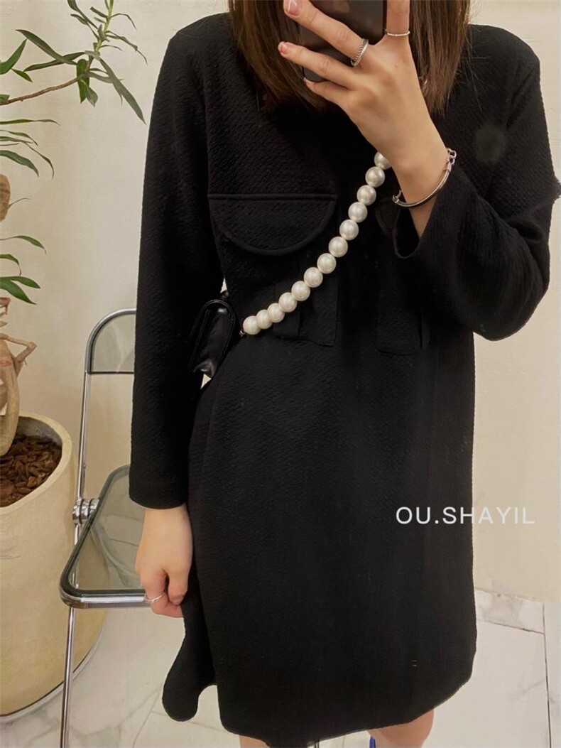 韩版双口袋泡泡针织面料连衣裙，女装连衣裙，晶晶