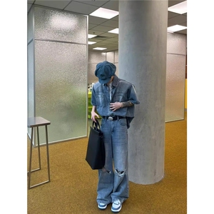 美式复古小众做旧牛仔衬衫男高街痞帅潮牌破洞牛仔裤衣服一套搭配图片