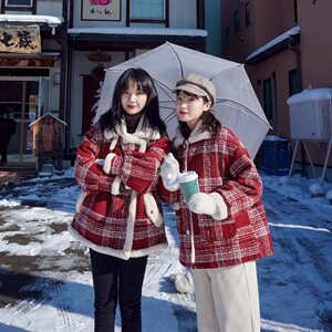 已出货19年毛呢加厚兔毛内胆短外套圣诞新年款229-8139图片