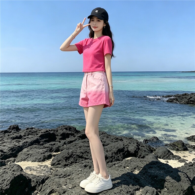 欧韩时尚潮流套装女夏新款玫红色圆领短袖上衣粉色牛仔短裤两件套,女装套装/套裙,江南