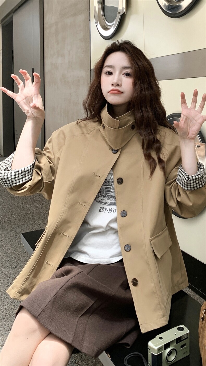 卡其色日系撞色翻领外套女秋季2025新款气质高级感气质插肩袖外套,女装风衣,2C258