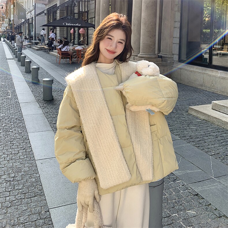 现货针织连帽披肩配浅黄色短款羽绒服5817-P275-K398,女装羽绒服,2C159