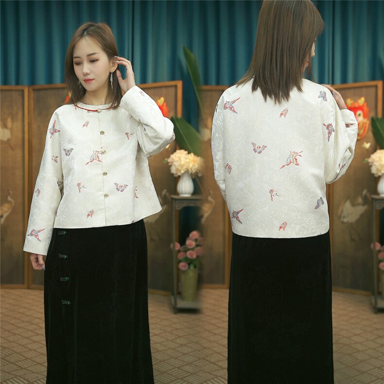 现货2024春季新款简约刺绣盘扣衬衫新中式穿搭上衣B014，女装衬衫，非你不可新中式