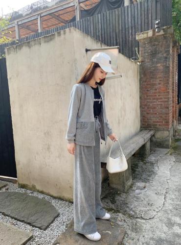 易霏金熙【现货】春季新款丝绒拼接套装,女装职业装,易霏金熙