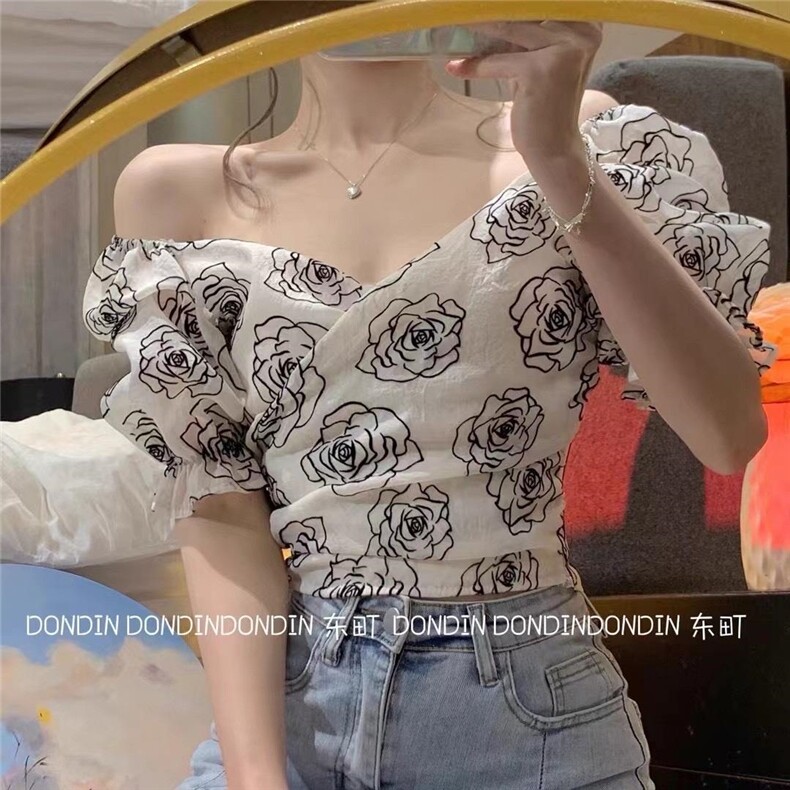 现货提花玫瑰小衫，其它，东町