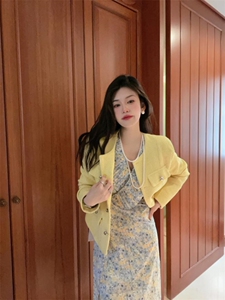 春季新款上新 亮色小香图片