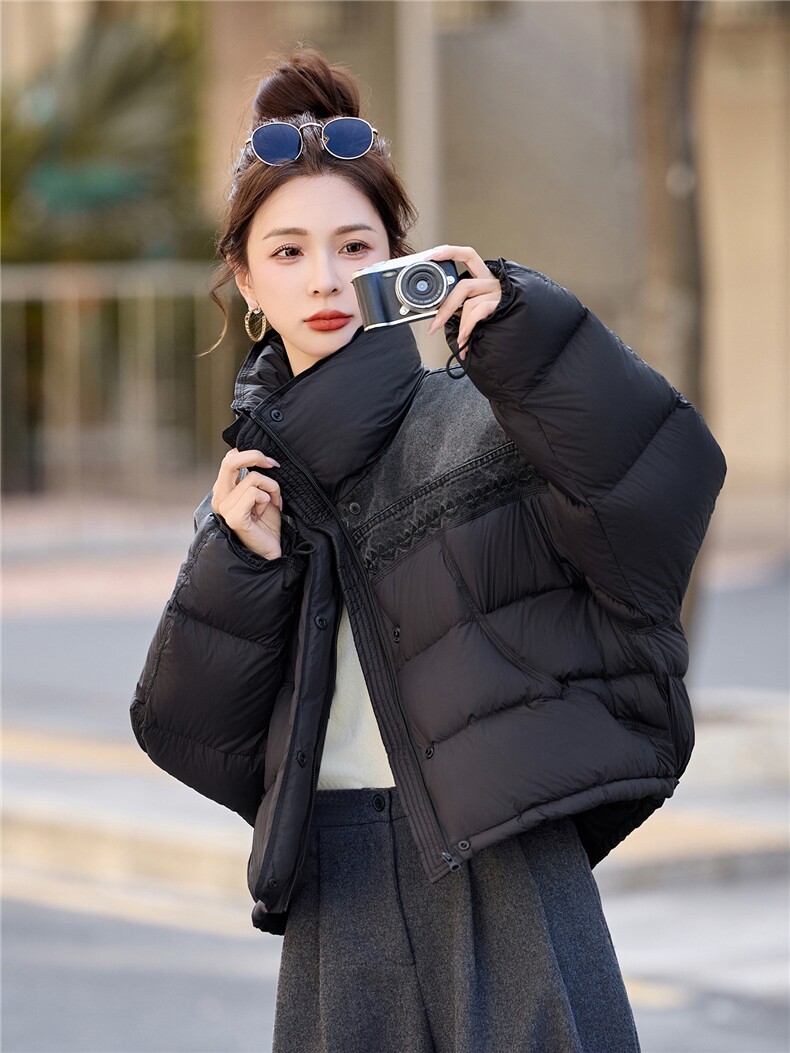 2025冬季新款韩版宽松立领牛仔拼接90白鸭绒羽绒服女短款面包服,女装羽绒服,沁沁公主