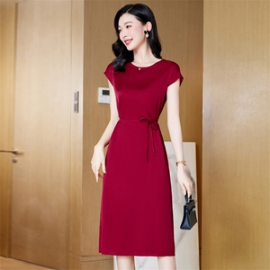 杭州真丝连衣裙女2025夏季新款气质女神范品牌红色桑蚕丝纯色裙子图片
