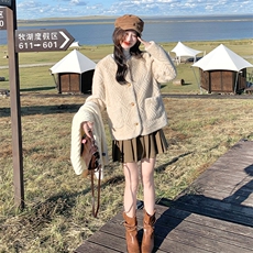 法式毛茸茸皮毛一体上衣女2025年冬季新款加厚毛绒小香风百搭外套，女装皮草，2D075