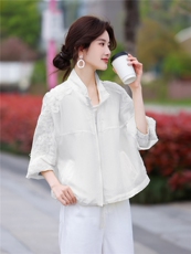 2026夏季新款时尚宽松百搭减龄薄款帽子拼接上衣，女装短外套，鑫源服饰