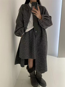 赫本风绵羊毛双面毛呢外套女中长款灯笼袖排扣大衣高级感图片