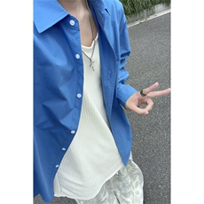 蓝色