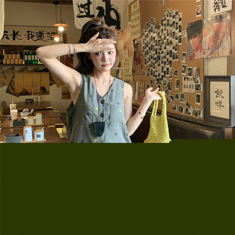休闲法式深灰色小雏菊连体裤女夏2025新款小个子爆款慵懒风连衣裤,女装连体裤,浙宝208
