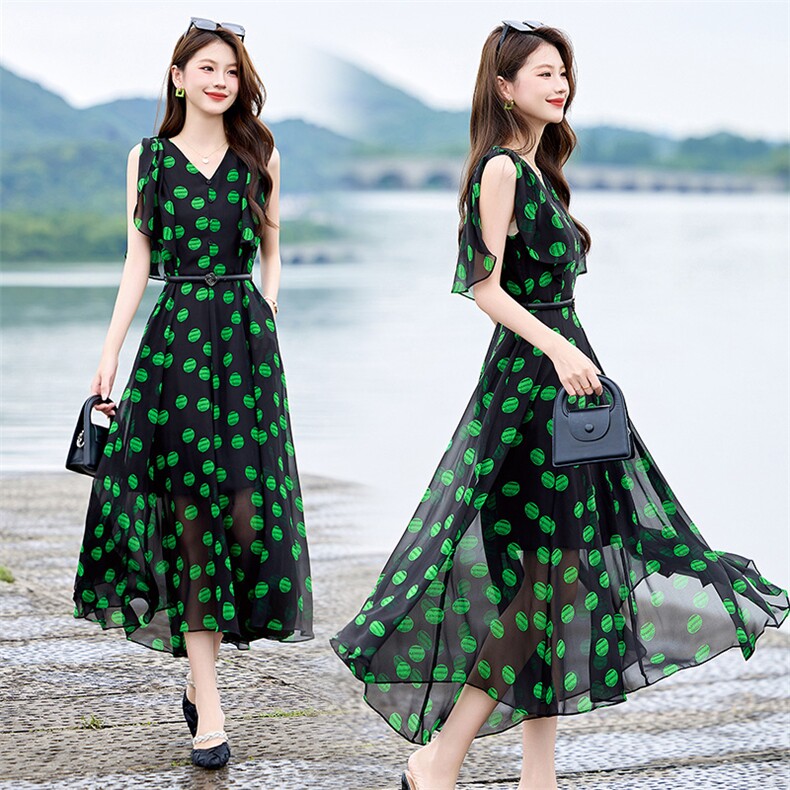 法式高端碎花连衣裙女2025夏新款气场强大十三行减龄收腰显瘦裙子,女装连衣裙,尚娜萱