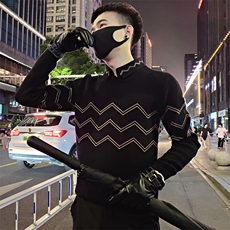 黑色