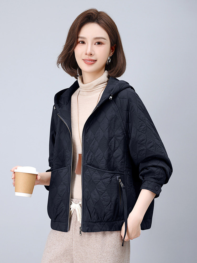 2025秋装新款宽松休闲显瘦简约连帽外套,女装短外套,雪樱依海