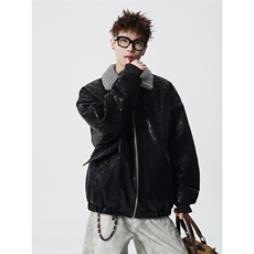 黑色