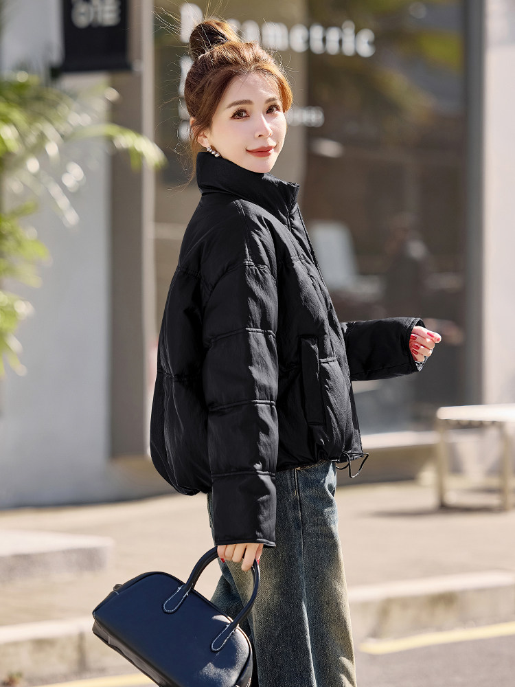 时尚短款PU皮立领羽绒服女2026冬季新款休闲保暖白鸭绒面包服外套,女装羽绒服,意芙