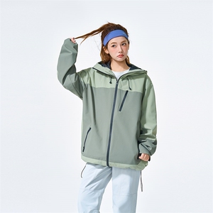 新款男女高品质户外登山服青少年学生冲锋衣夹克外套HS6607图片