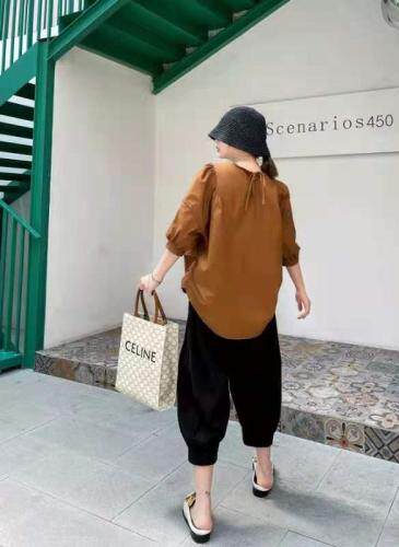 现货韩版上衣，女装，琼卿格