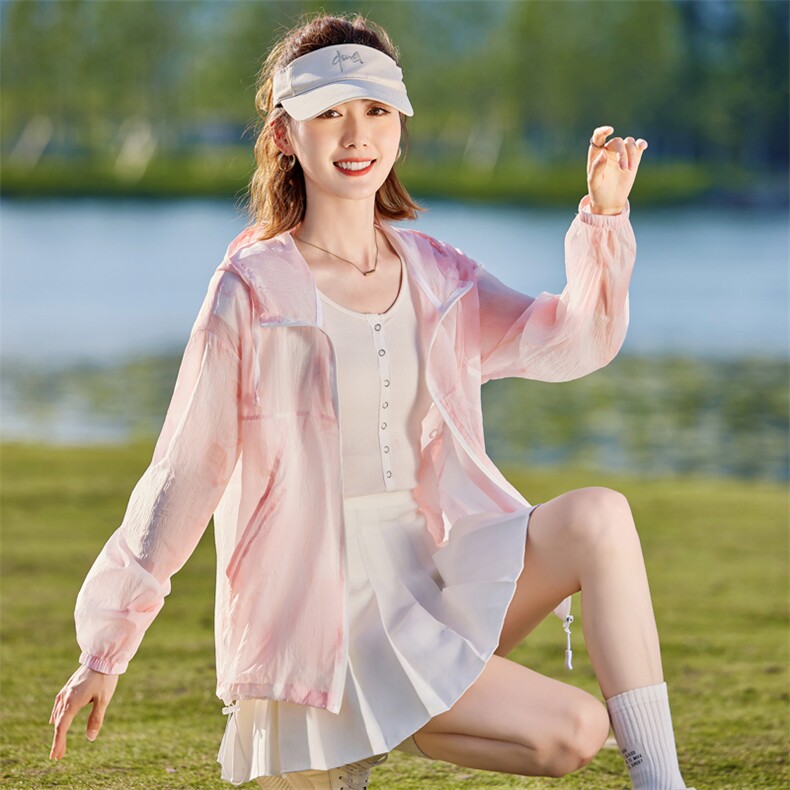 防晒衣女2024新款夏季宽松花色户外旅游薄款透气显瘦防晒服短外套,女装防晒衣,以桐