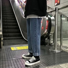 蓝色