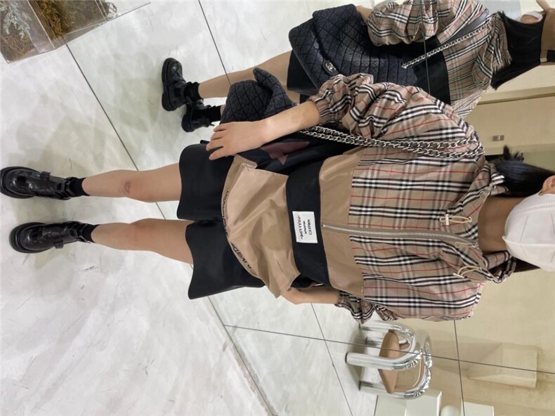 秋季新款套头拼接格子卫衣，女装卫衣/绒衫，88名店