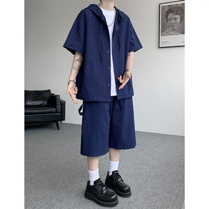 TZ793-特55  控98 新款速干肌理感连帽男短袖衬衫六分裤大码套装图片