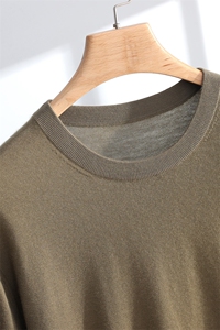 精纺68支3股正肩圆领简单大气T恤图片