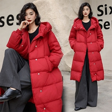 现货现货现货24冬季新款90白鸭绒长款直筒型羽绒服，女装羽绒服，阳光伊恋