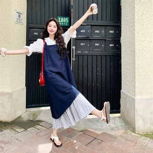 港风复古条纹拼接假两件背心裙女夏季2025新款中长款到脚踝连衣裙图片