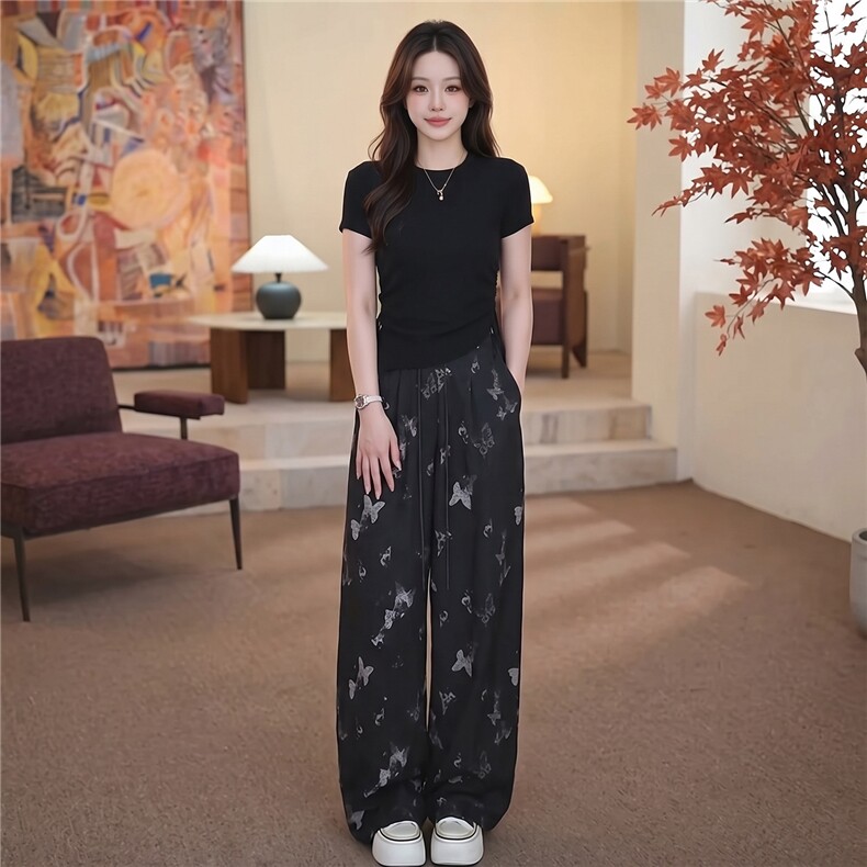 时尚休闲运动套装女夏季新款显瘦气质纯色圆领短袖上衣长裤两件套,女装套装/套裙,江南