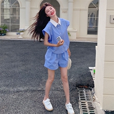 蓝色条纹时尚套装女夏季新款韩版宽松休闲衬衫高腰显瘦短裤两件套，女装套装/套裙，2D143