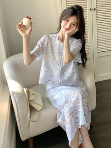 2025新款小香风蕾丝套装裙夏季高级感温柔风镂空上衣半身裙两件套图片