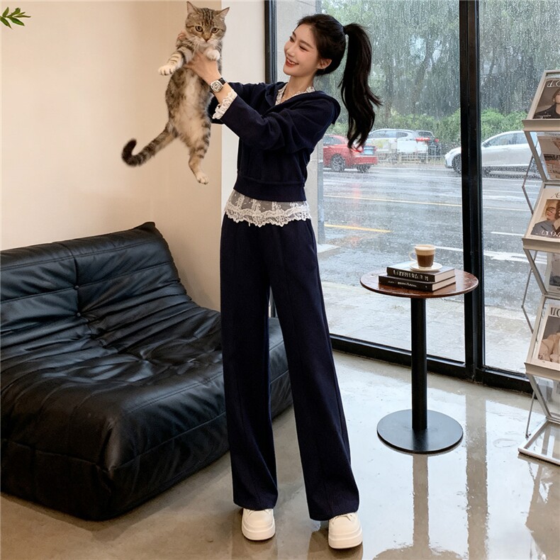 休闲运动套装秋季新款纯色连帽短款卫衣内搭蕾丝背心阔腿裤三件套，女装套装/套裙，江南