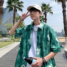绿色