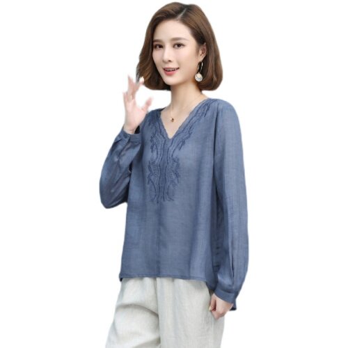 2024春季新款简约休闲气质V领时尚宽松显瘦舒适上衣,女装T恤,丽影随形