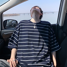 藏青色