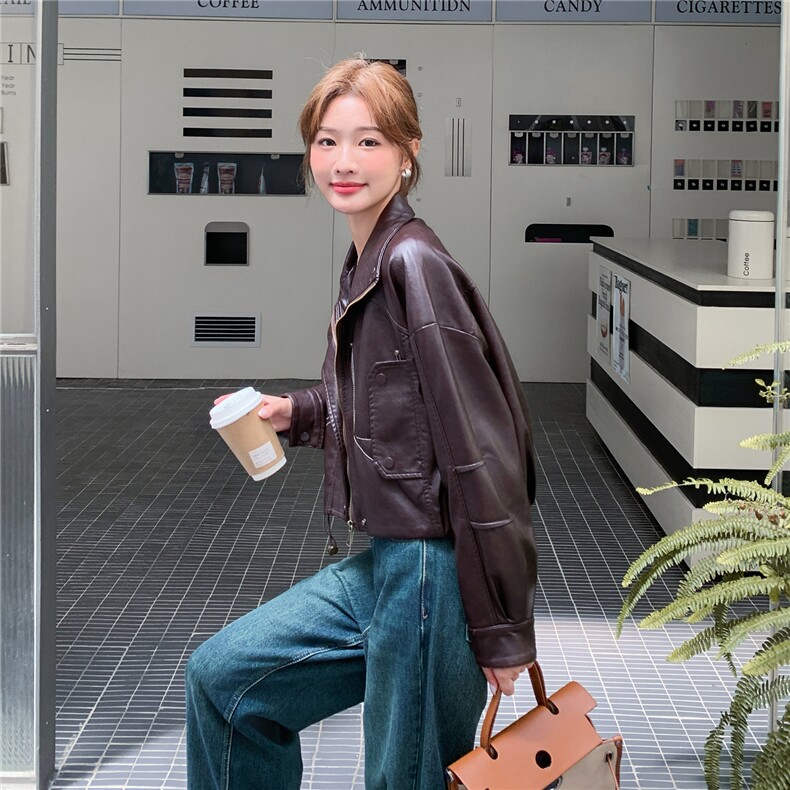 短款小皮衣女新款2025超火酷飒风复古PU机车上衣秋外套时尚显瘦版,女装皮衣,意芙
