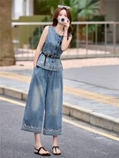 现货。2026年夏季牛仔刺绣时尚腰带两件套装，女装套装/套裙，艾仟回(原伊仟回)
