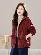 现货2026春秋季新款时尚中老年妈妈装短外套上衣格子女士风衣，女装短外套，璐依舞