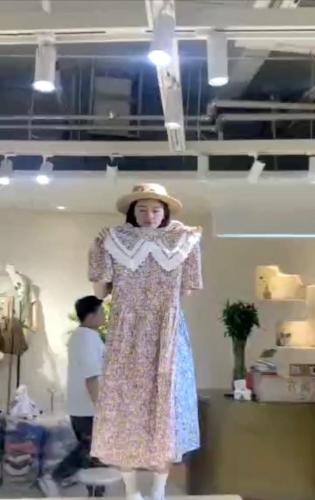 ZCL618韩2021夏季新款气质花朵娃娃领碎花显瘦连衣裙,女装连衣裙,L·H·X