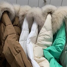 狐狸大毛领90白鸭绒，其它，ANRUILA