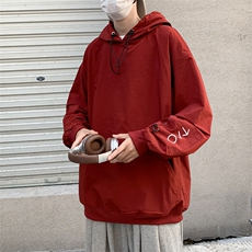 红色