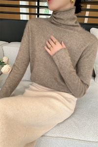 2024新款一线成衣卷边高领打底衫女秋季宽松显瘦堆堆领毛衣针织衫图片
